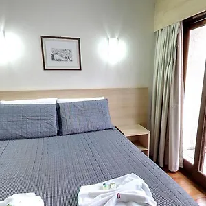 hotel-urupes.santa-catarina-brasil.com/